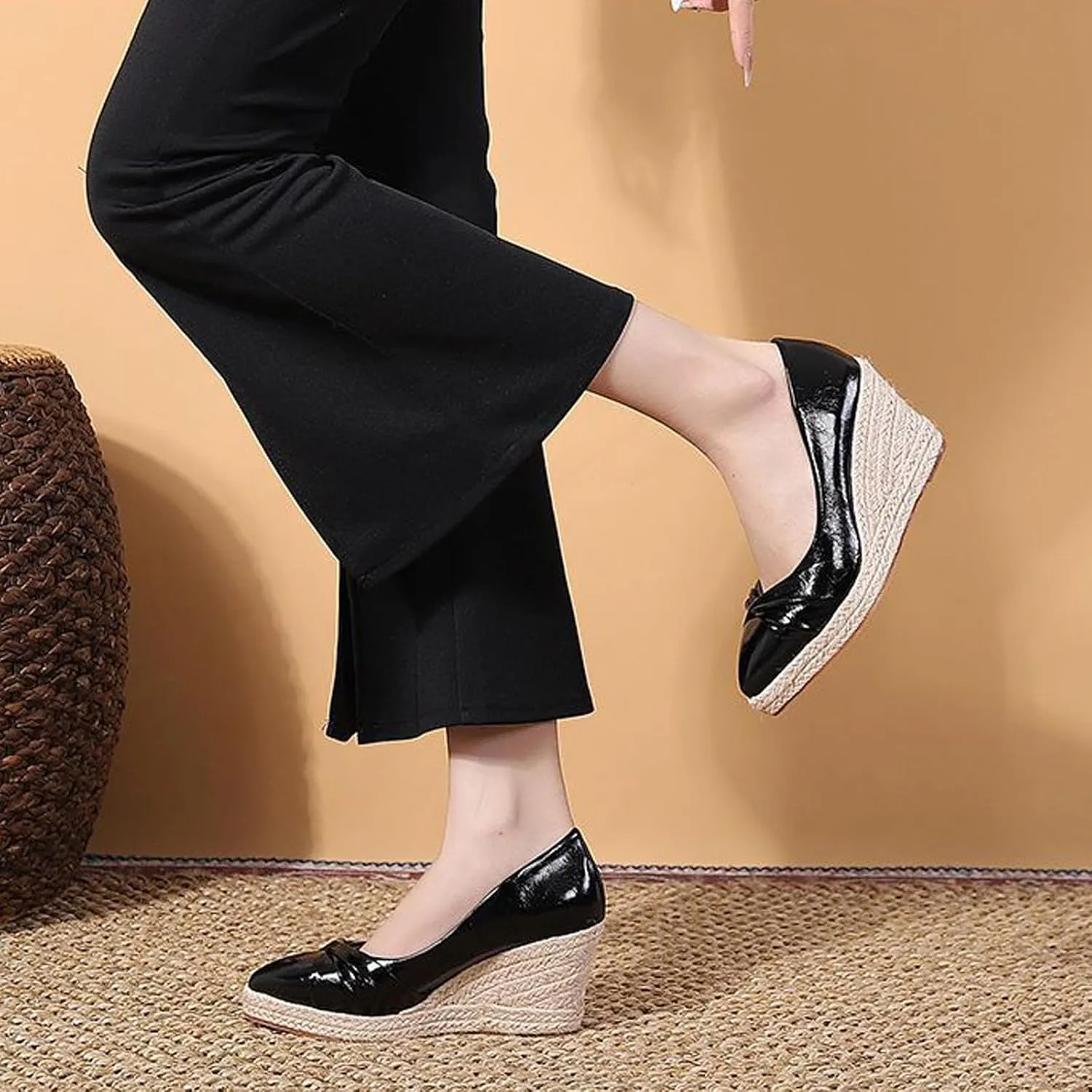 Aceptolcom Women's Closed Toe Wedges Pumps Comfort Casual Pointed Toe Slip On Wedge Espadrilles Platform Heels Dress Shoes for Party Work Evening