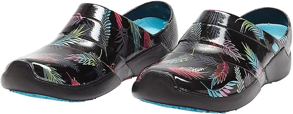 Anywear Journey Mens and Womens Clogs - Lightweight Waterproof Shoes with Superb EVA Cushioning for Gardening, Food Service, Medical Professionals