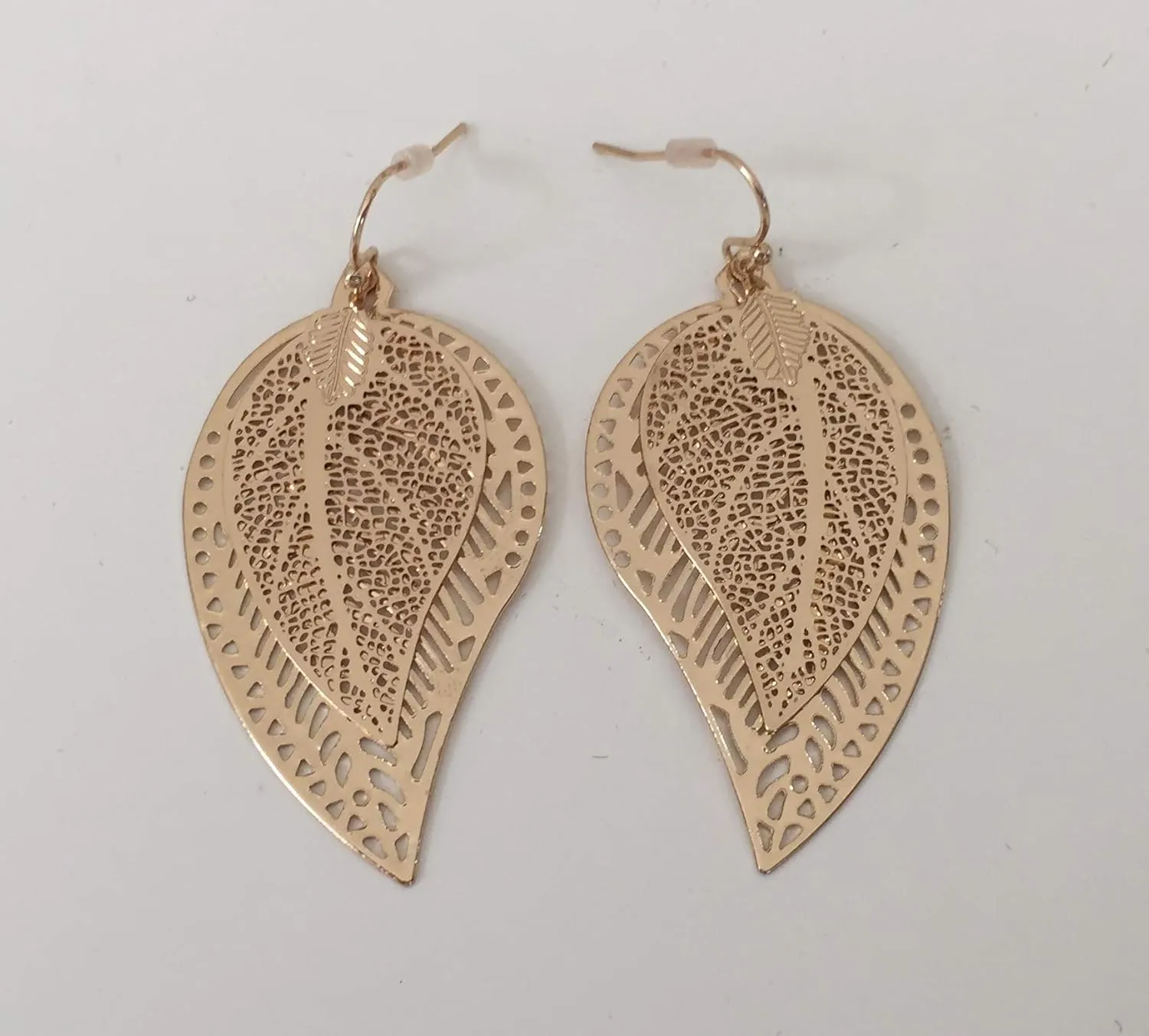 Avon Double Leaf Gold Plated Dangling Earrings 2"
