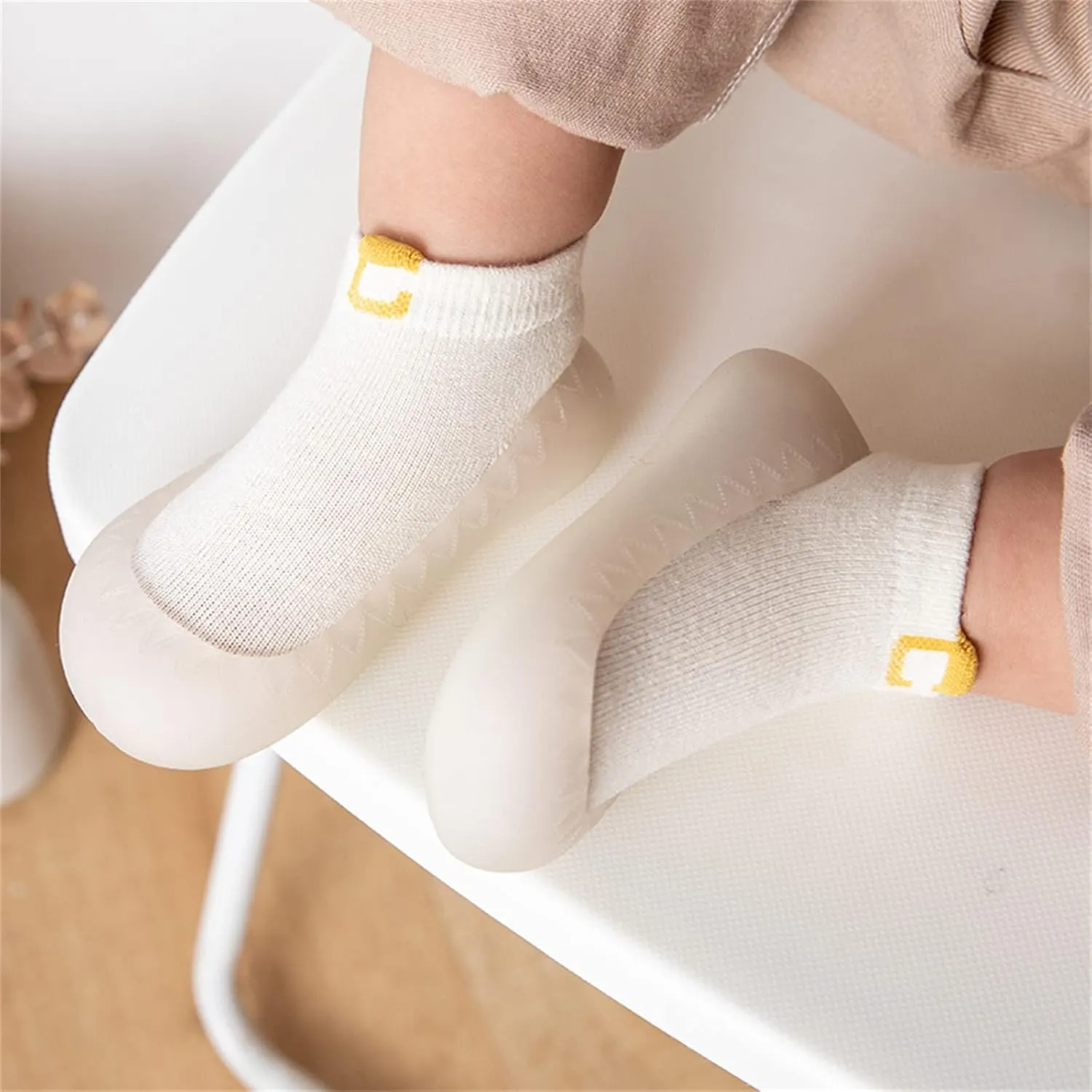 Baby Sock Shoes Infant Boys Girls Socks Shoes Toddler Fleece Warm Floor Socks Non Slip Prewalker Shoes White Shoes B