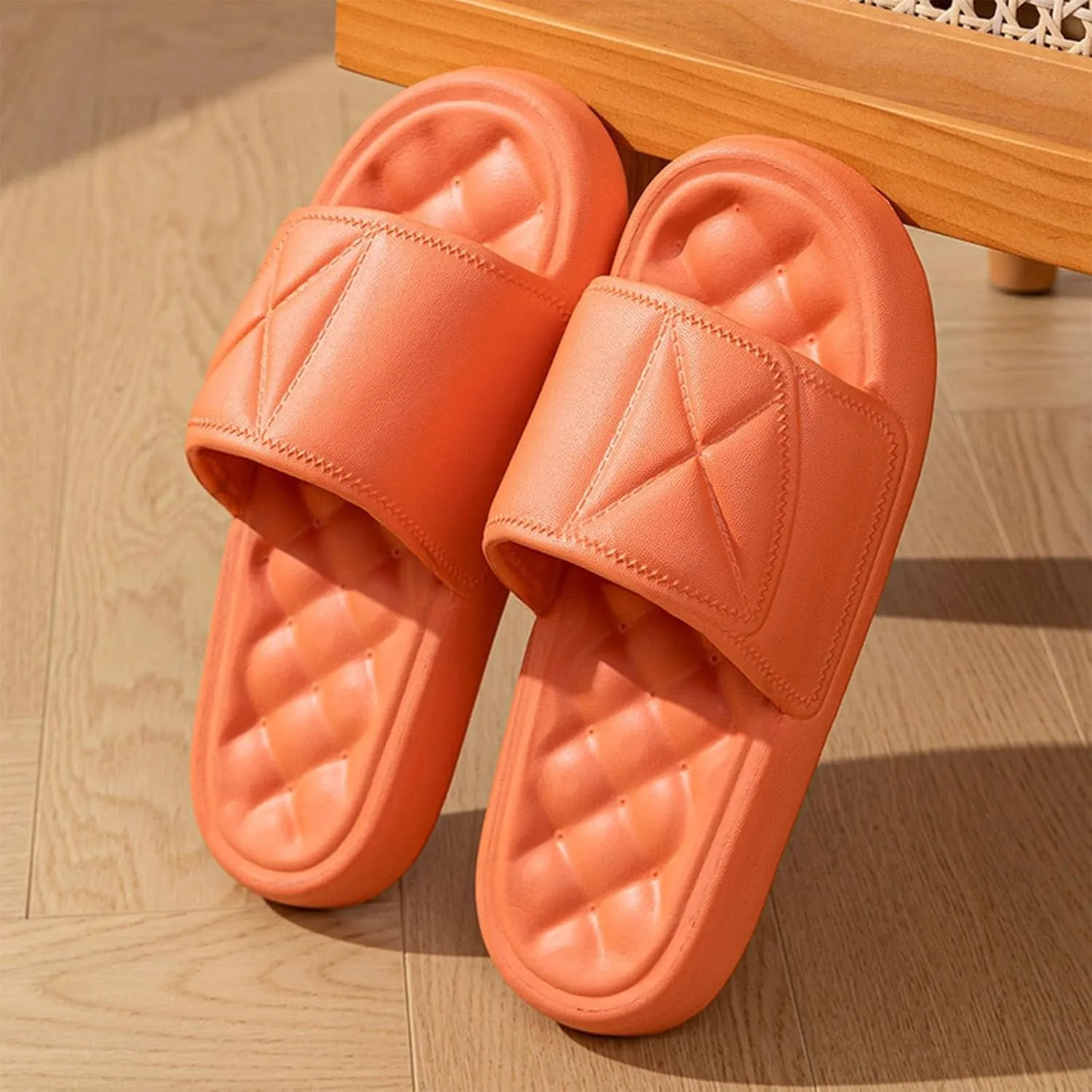 Bathroom Shower Pool Slides for Man And Women Non-Slip Indoor Outdoor Slippers Lightweight Thick Soled Summer Slide