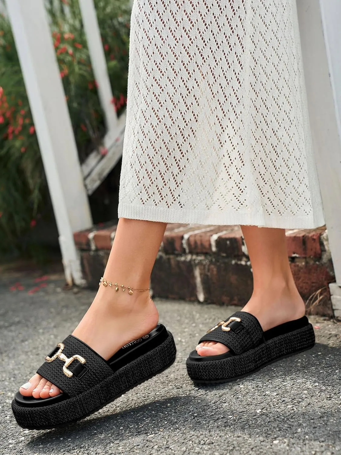 Coutgo Womens Platform Sandals Raffia Espadrilles Metal Chain Slip on Open Toe Cute Beach Slide Sandals