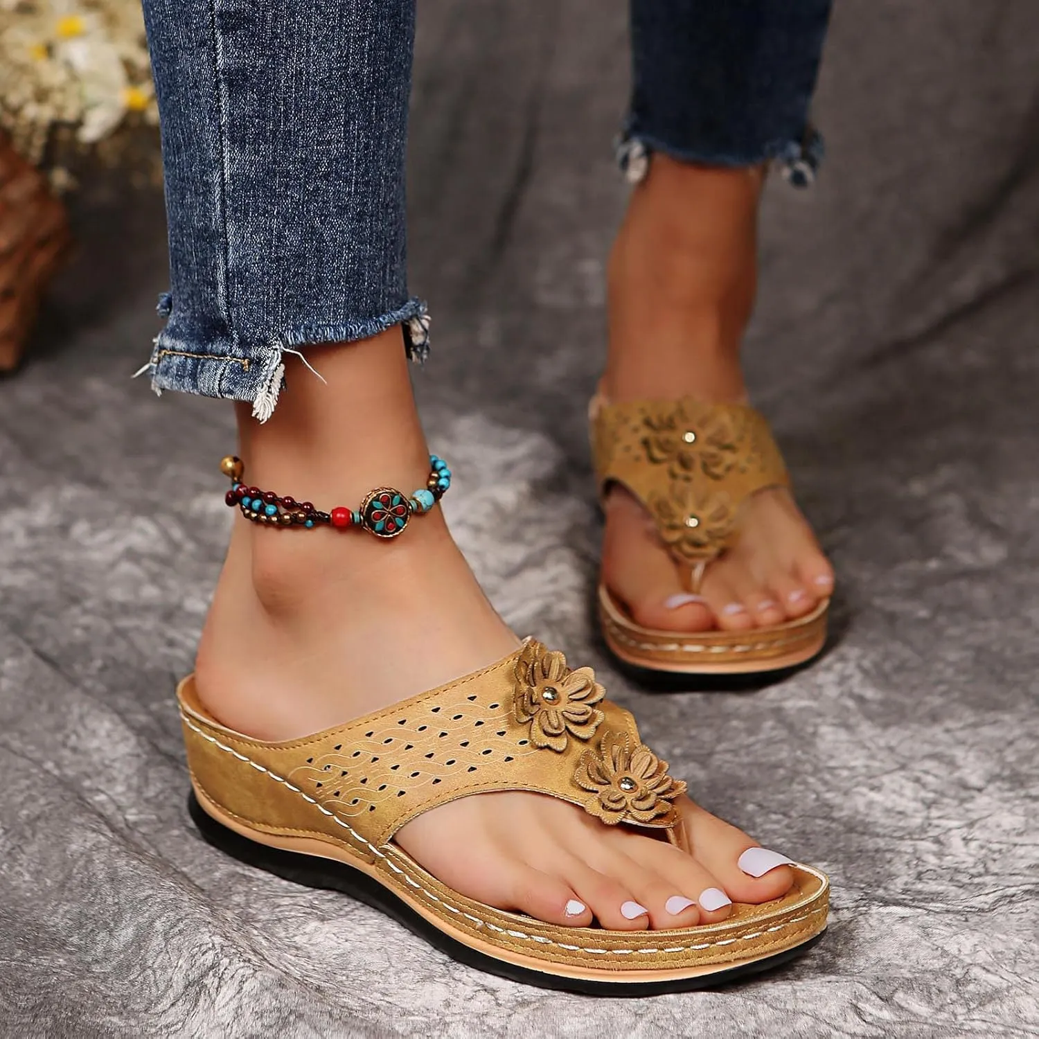 Eduavar Wedge Sandals for Women, Sandals Women Dressy Summer Breathable Flip Flops Summer Beach Sandals Slippers