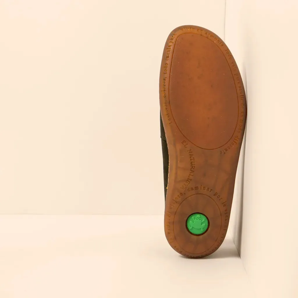 EL NATURALISTA El Viajero Loafer Khaki (last size: 39!)