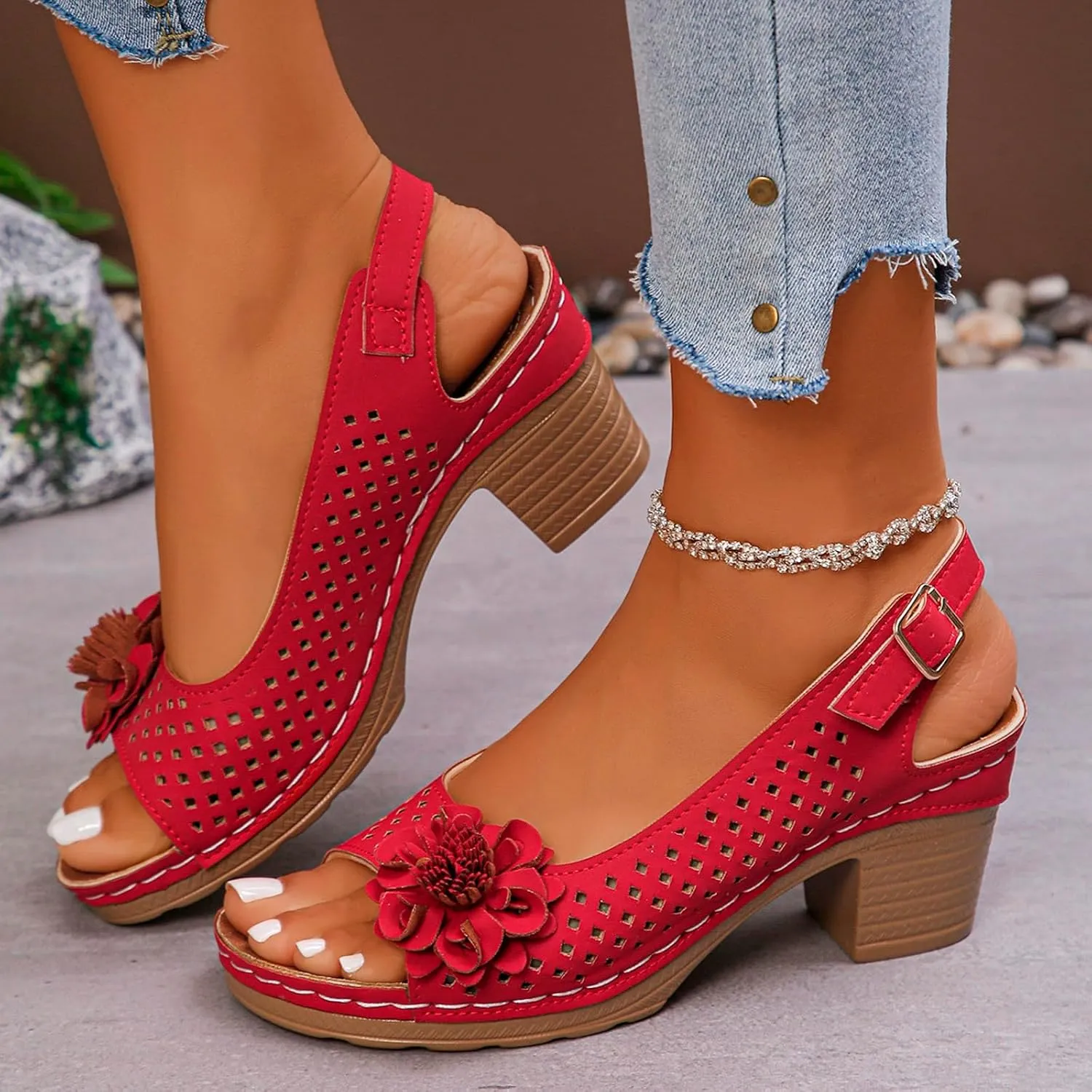 Flower Sandals for Women 2025 Summer Open Toe Casual Hollow Out Floral Decor Sandals Hollow Out Slingback Chunky Block Heels Cut-Out Party Dress Wedding Dance Shoes