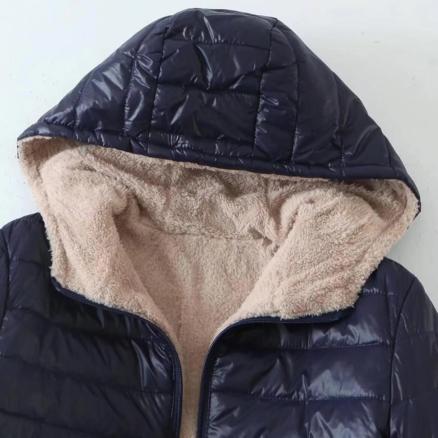 JEGULV Puffer Jacket Womens 2025 Winter Warm Lightweight Down Coats Lightweight Slim Fit Zip Up Jacket Short Duck Down Coats
