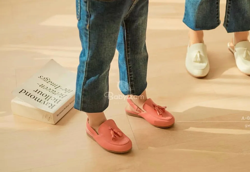 Loafer shoes