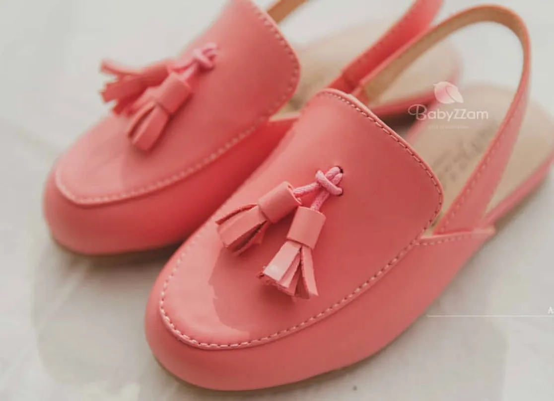 Loafer shoes