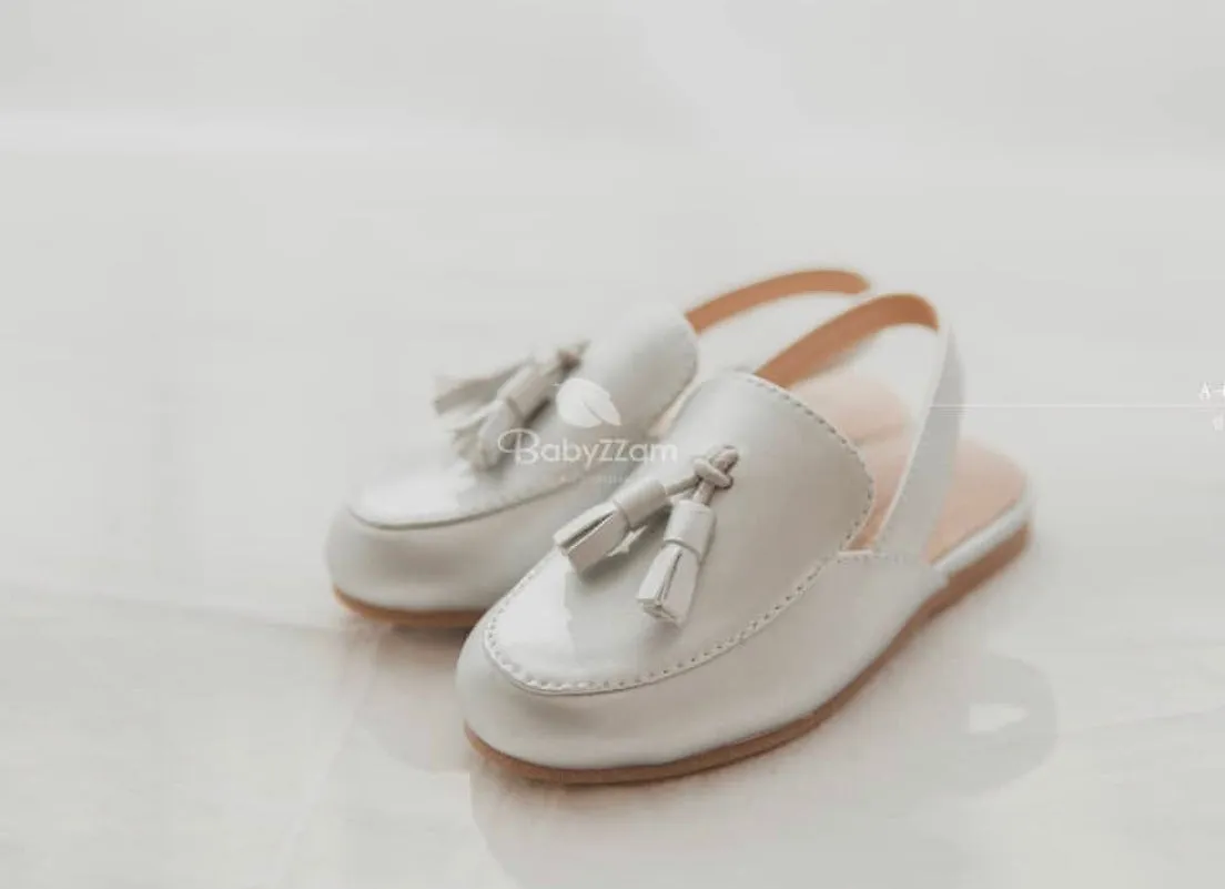 Loafer shoes