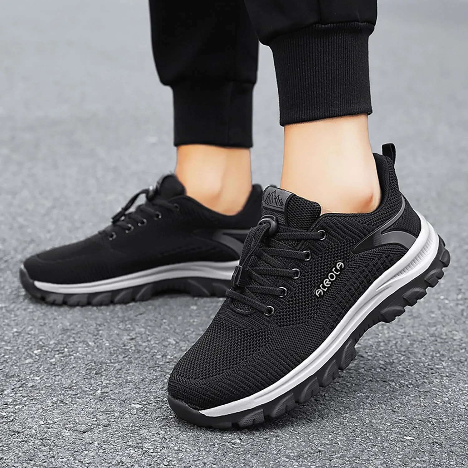 Men's Slip on Walking Shoes Comfortable Memory Foam Breathable Mesh Fashion Sneakers Non Slip Arch Support Cushioning Workout Tennis Shoes Wide Width