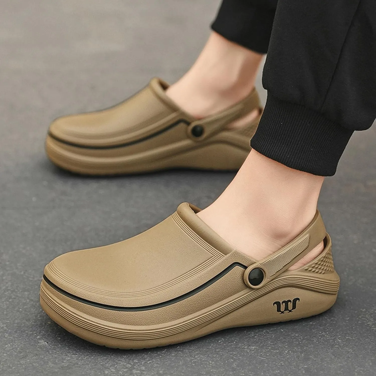 SECHRITE Men's Women's Work Clogs - Unisex Garden Chef Shoes Non Slip Waterproof Nurse Kitchen Food Service Shoes