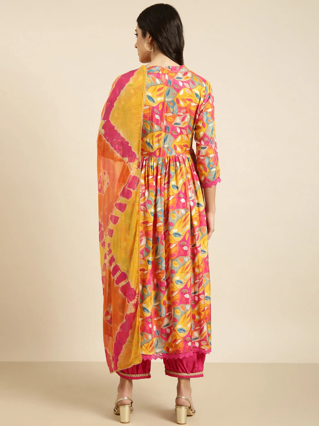 Women Anarkali Pink Ethnic Floral Kurta Sets with Trousers & Dupatta