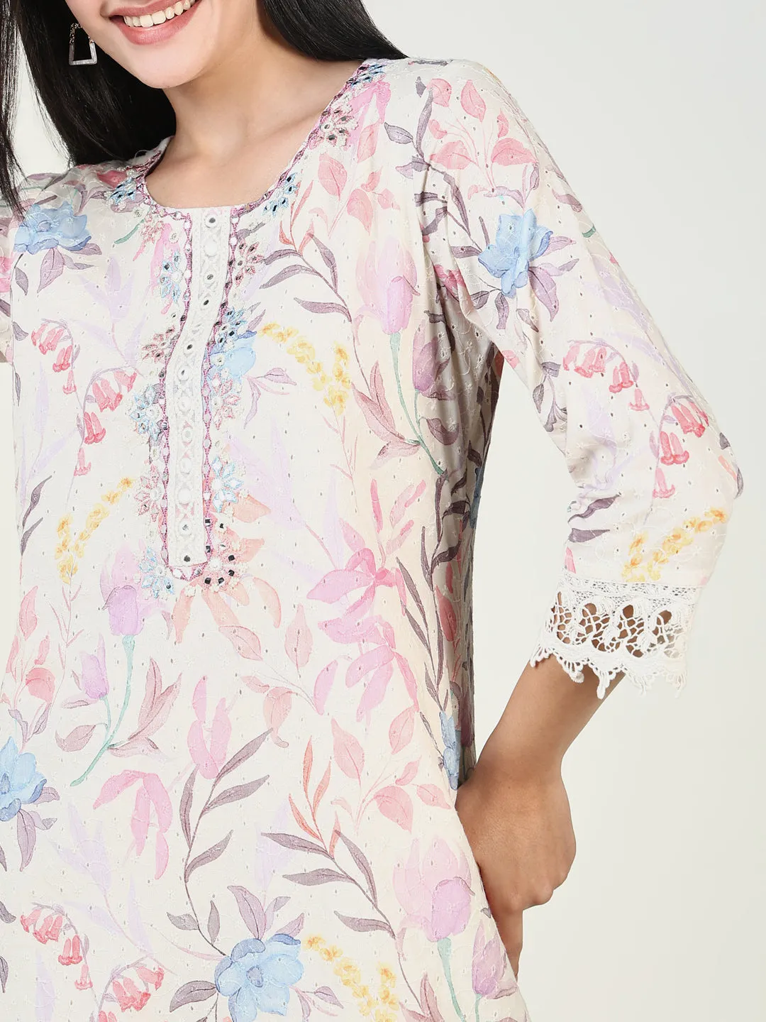 Women Ethnic Floral Cream Kurta Set with Dupatta