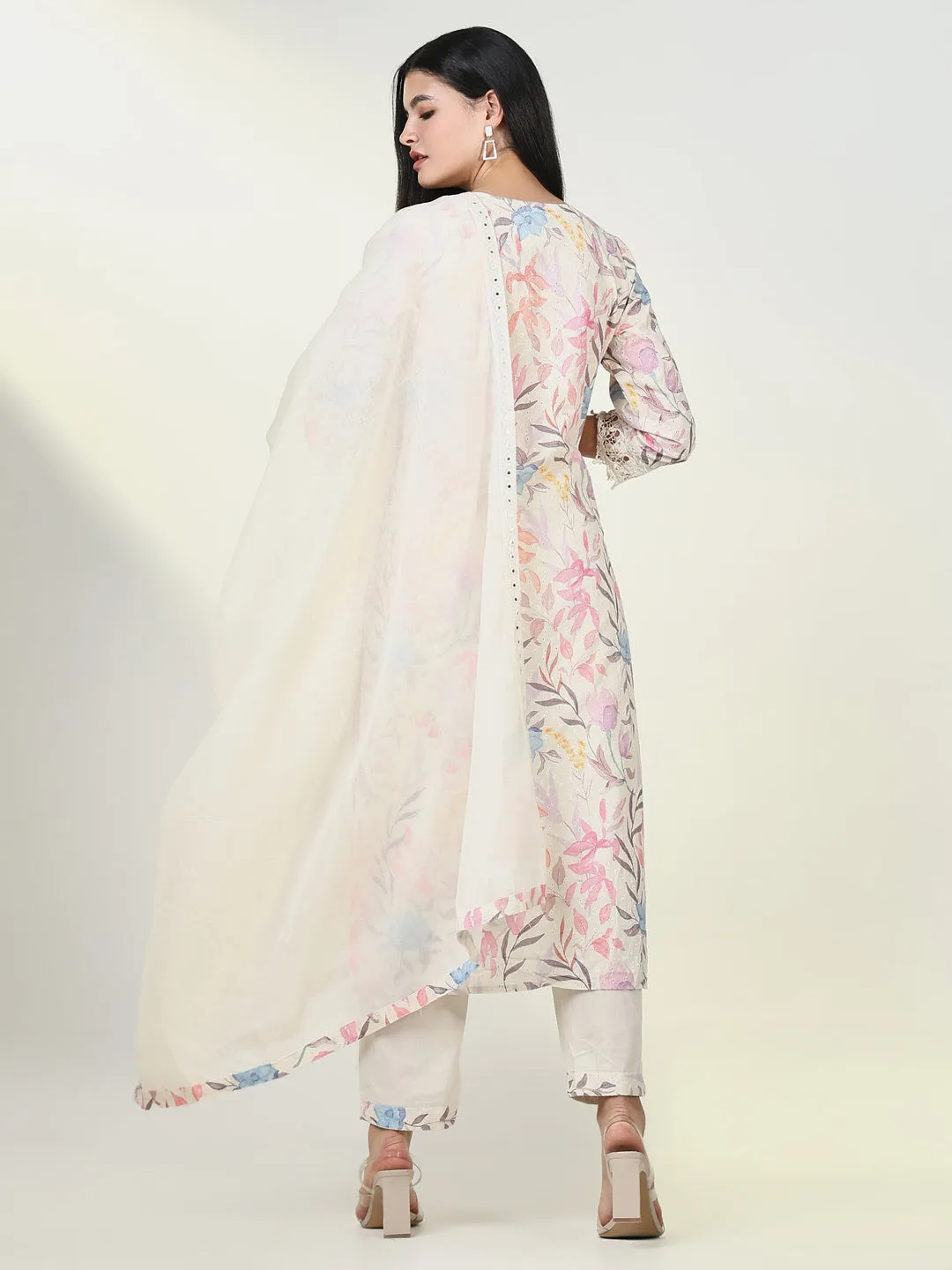 Women Ethnic Floral Cream Kurta Set with Dupatta