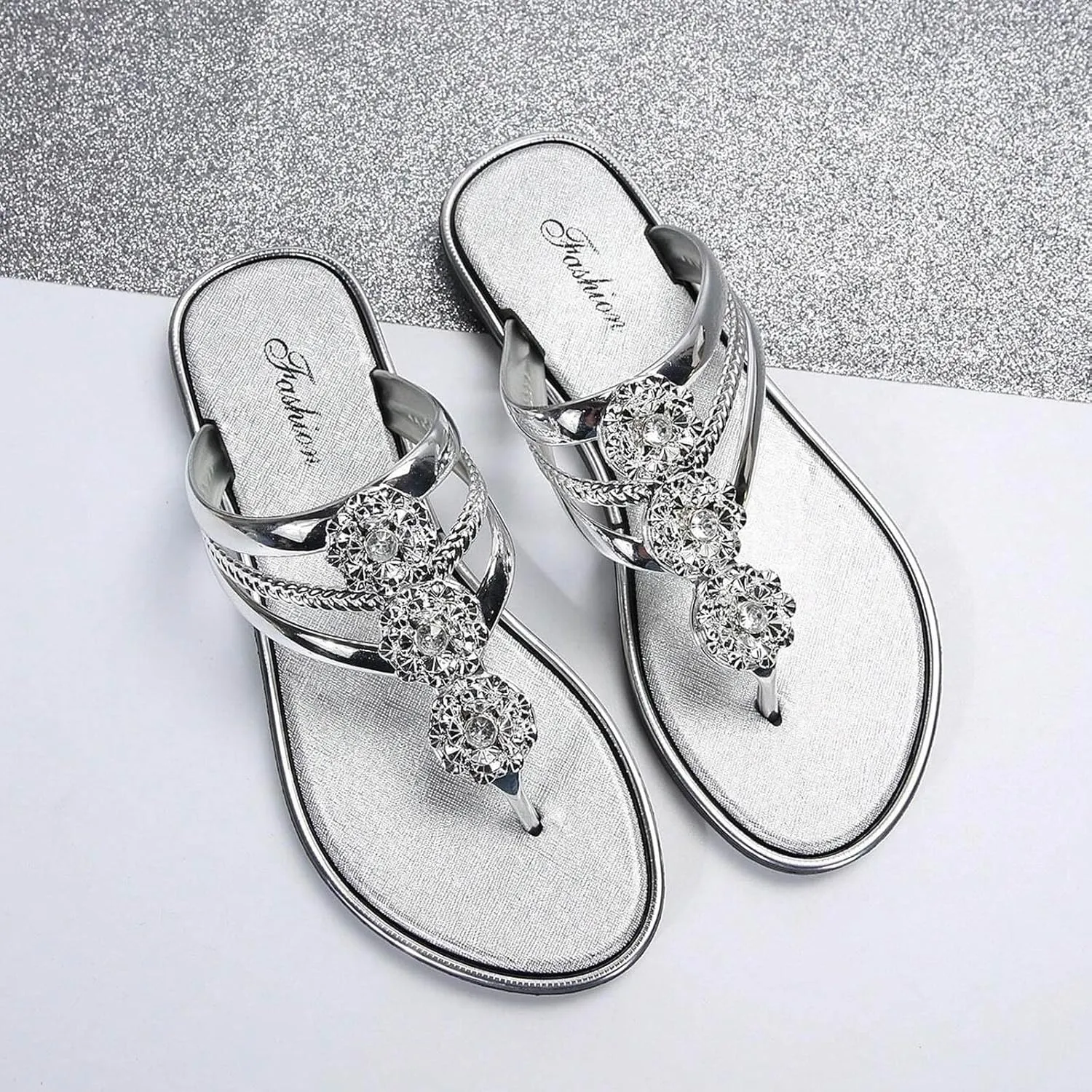 Women's Breathable Beach Flat Sandals Versatile Casual Work Summer Shoes Comfortable Walking Flat Sandals