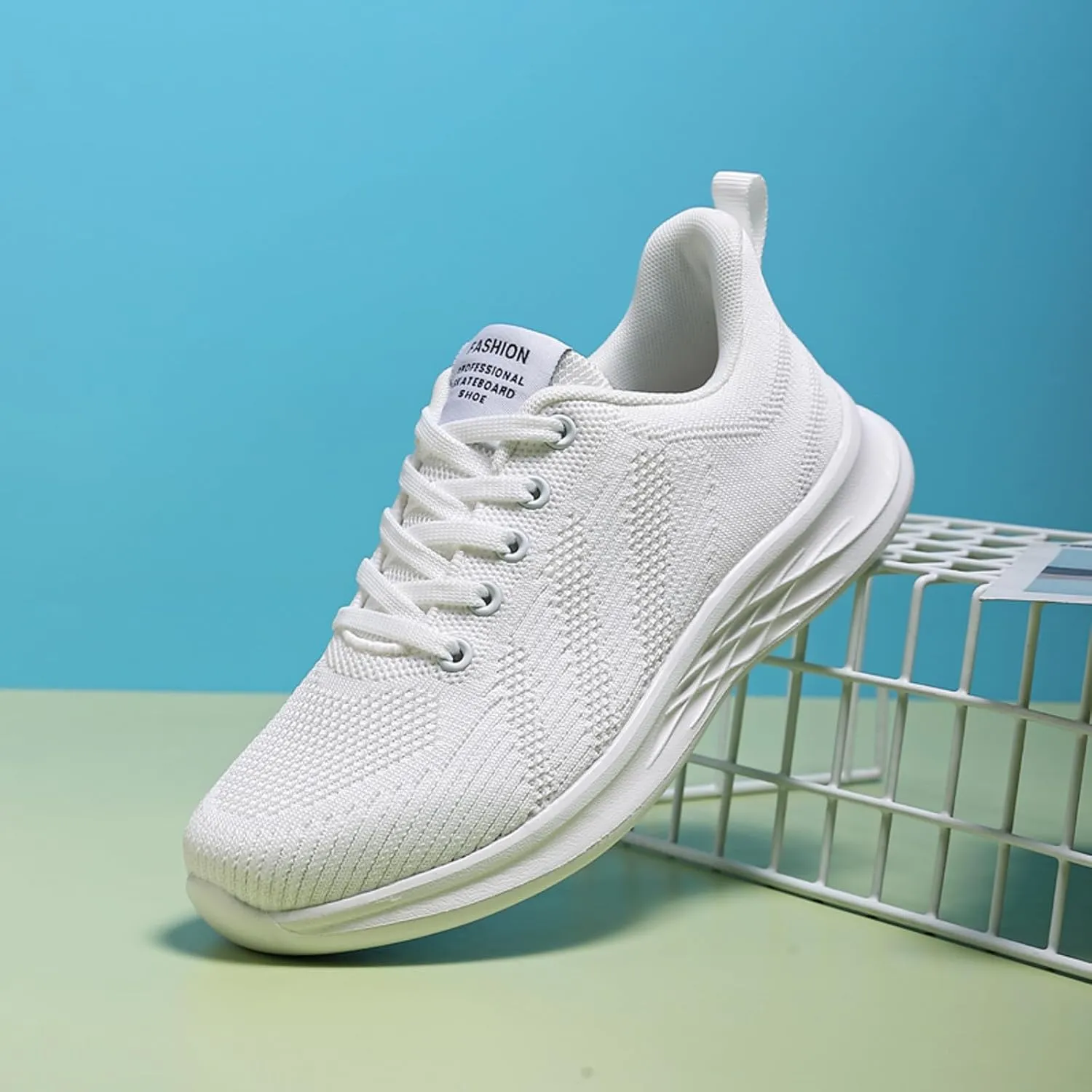 Women's Slip on Walking Shoes Comfy Knitted Non Slip Arch Support Running Shoes Breathable Mesh Sports Workout Tennis Shoes Fashion Lace Up Sneakers