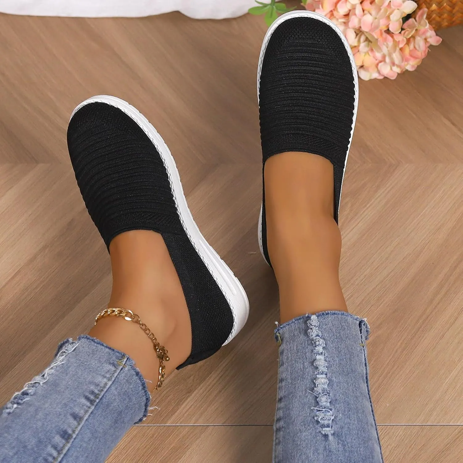 Womens Walking Shoes Slip on Memory Foam Non Slip Arch Support Running Shoes Breathable Mesh Sports Workout Tennis Shoes Fashion Lace Up Sneakers
