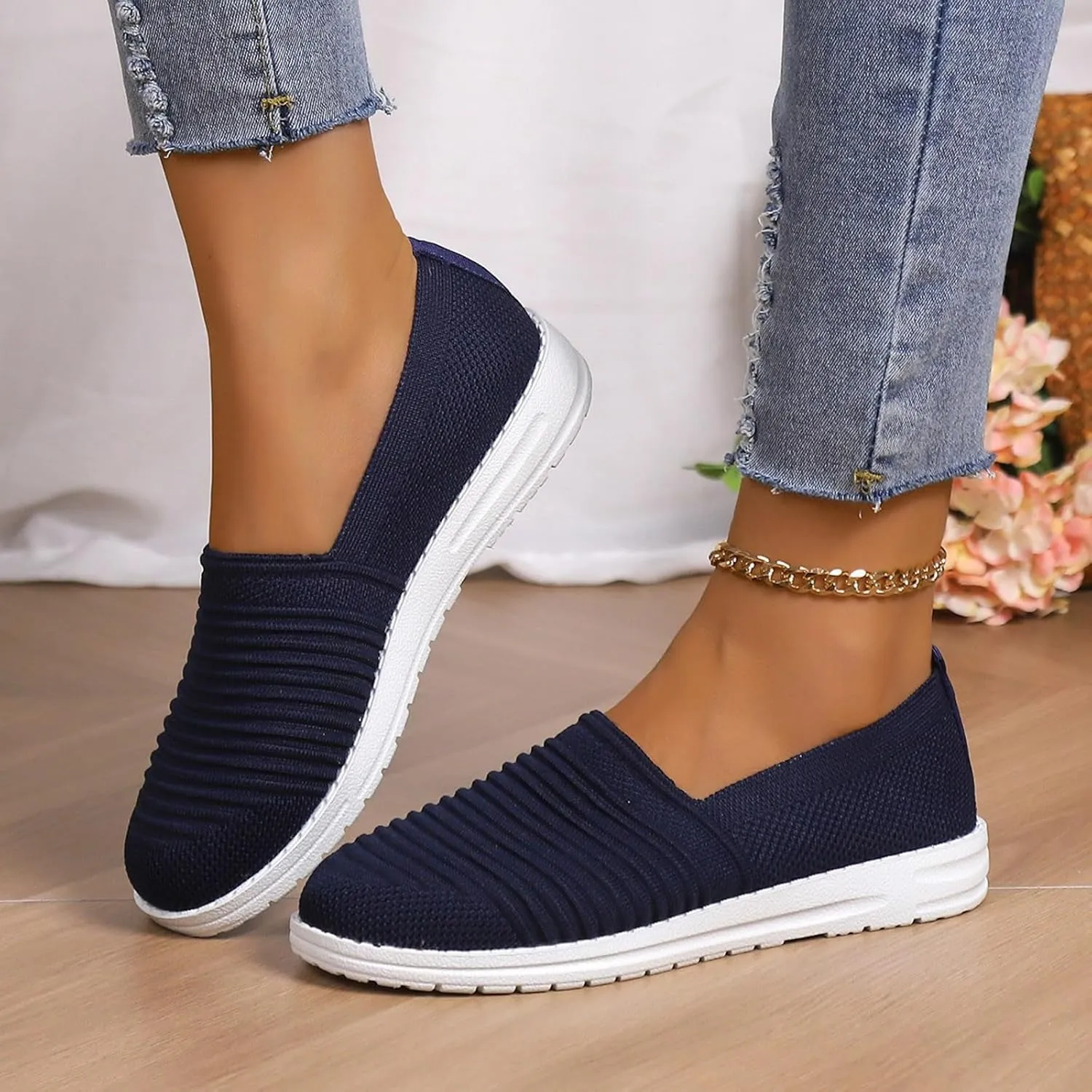 Womens Walking Shoes Slip on Memory Foam Non Slip Arch Support Running Shoes Breathable Mesh Sports Workout Tennis Shoes Fashion Lace Up Sneakers