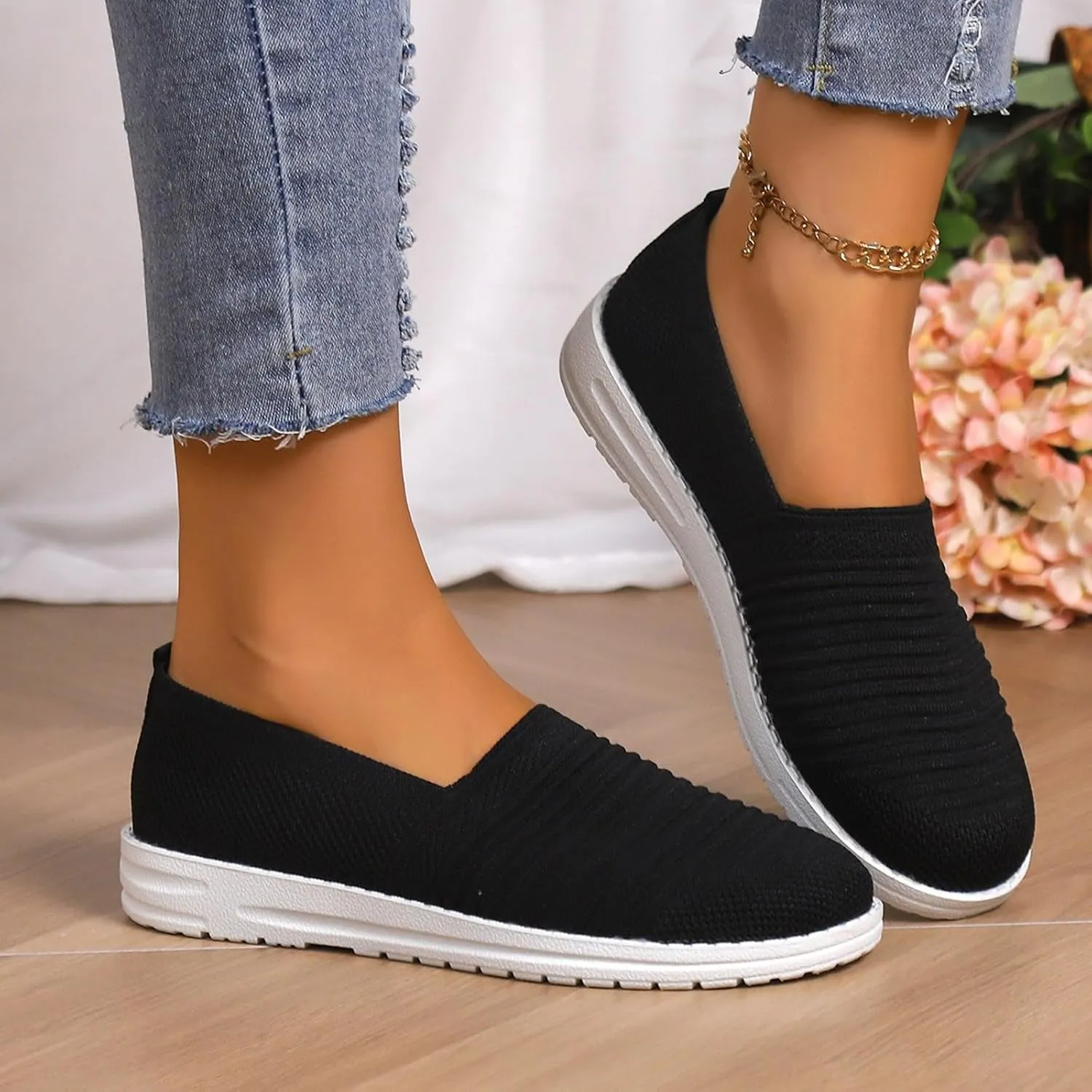 Womens Walking Shoes Slip on Memory Foam Non Slip Arch Support Running Shoes Breathable Mesh Sports Workout Tennis Shoes Fashion Lace Up Sneakers