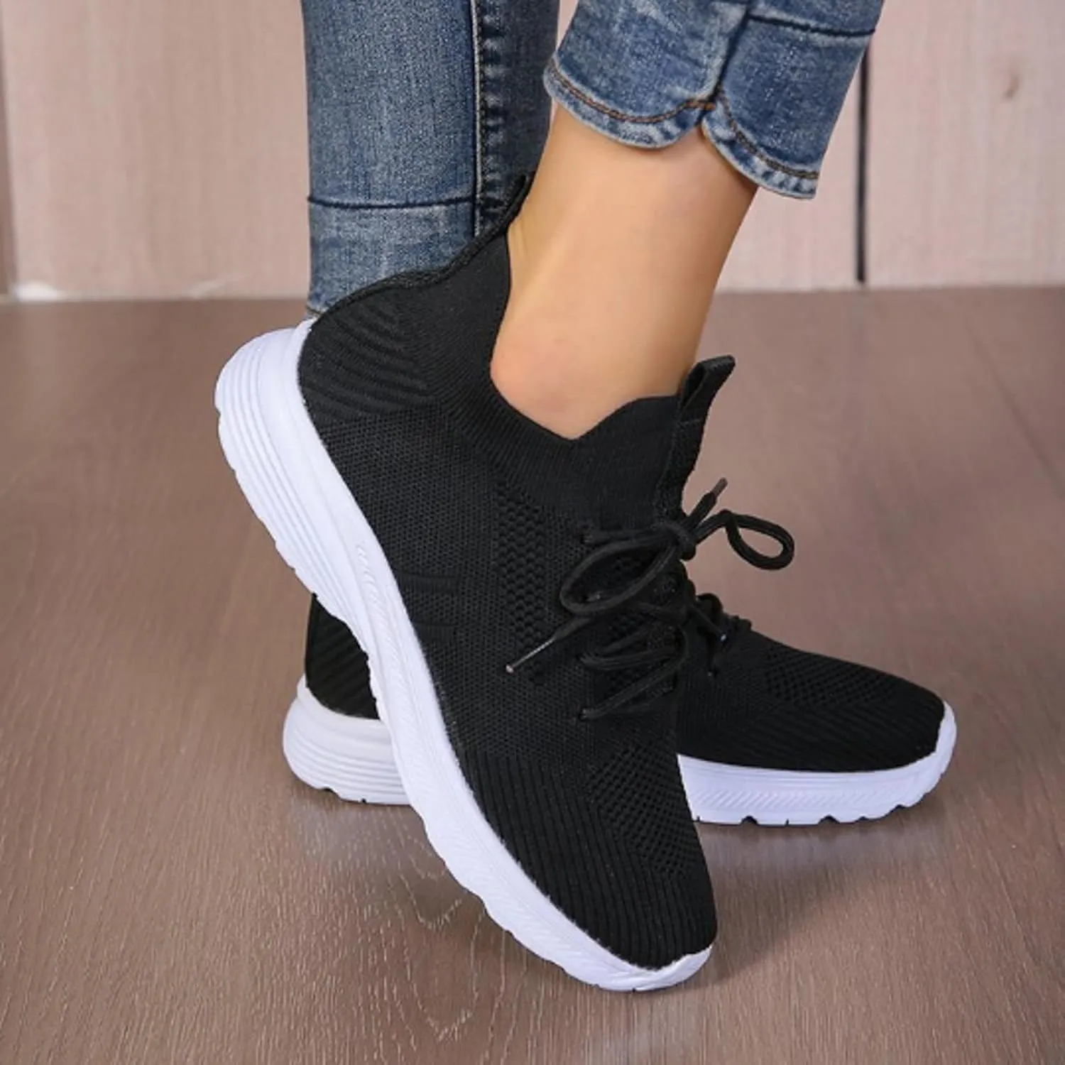 Womens Walking Shoes Slip on Memory Foam Non Slip Comfortable Running Shoes Breathable Mesh Sports Workout Tennis Shoes Fashion Lace Up Sneakers