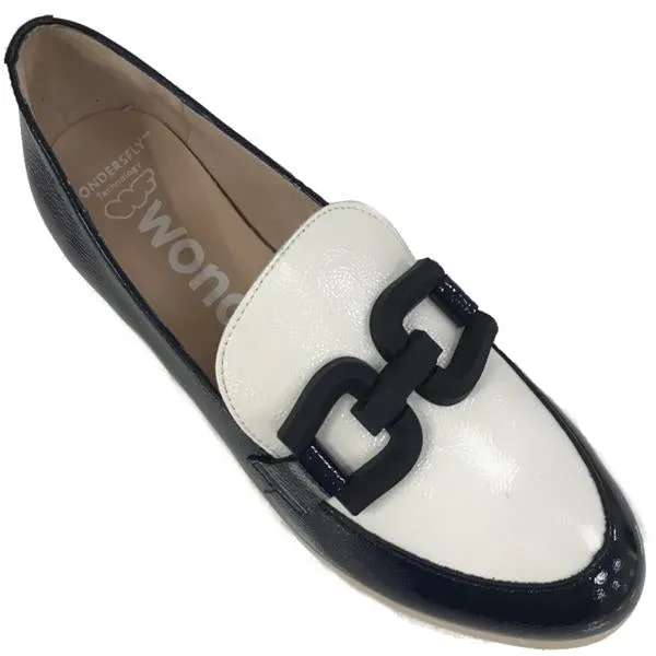 Wonder Navy and White Loafer C-33311-2