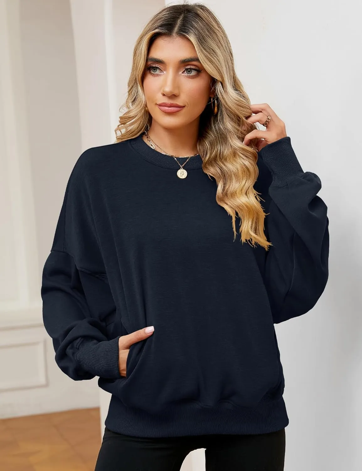 ZHENWEI Sweatshirts for Women Crewneck Pullover Sweaters with Pockets