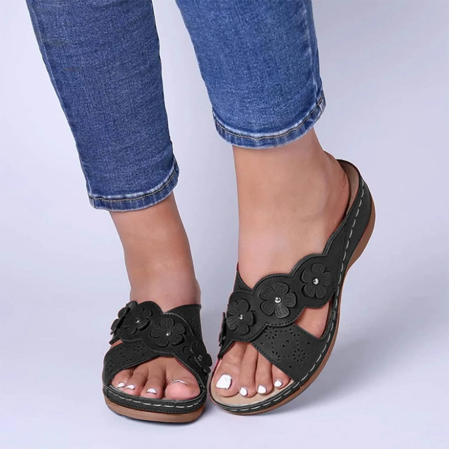 ZSpzx Orthopedic Sandals for Women,Women's Hollow Flower Slippers Dressy Summer 2025 Womens Summer Comfortable Sandals Arch Support Casual Wedge Sandals Boho Walking Shoes Flip Flops